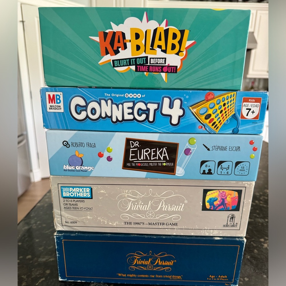5 Games. Three are like new.